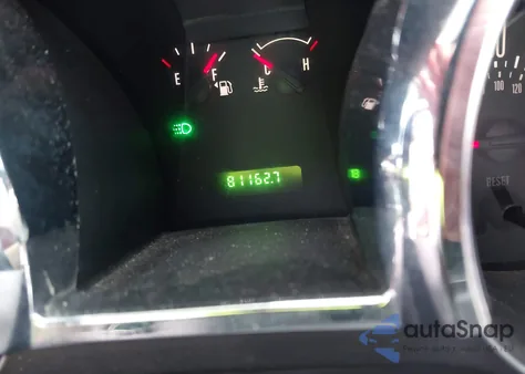 2008 Ford Mustang V6 Deluxe/V6 Premium z USA, uszkodzony, nr VIN 1ZVHT84N385144281